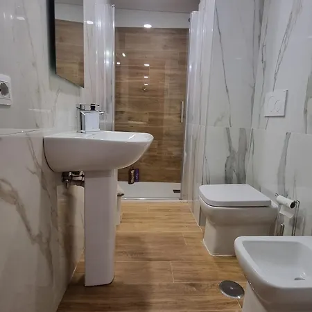 Bam Bam Tiburtina Guesthouse Rome Exterior photo